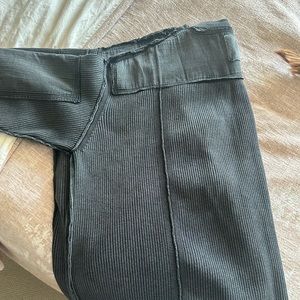 NWOT oversized pull over Free People